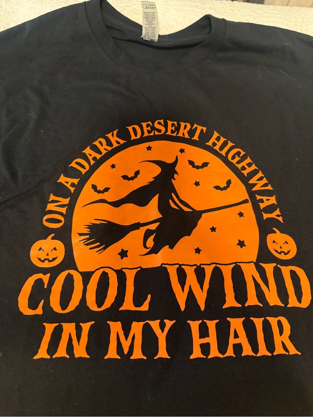 Halloween Witch Graphic Tee Cool Wind In My Hair Black Orange T-Shirt XL